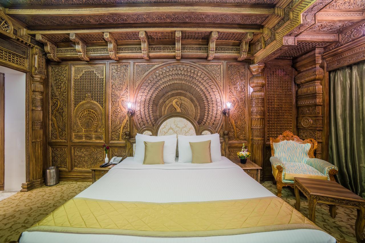 Ramoji Film City- Sitara Luxury Hotel Pedda Ambarpet Exterior foto